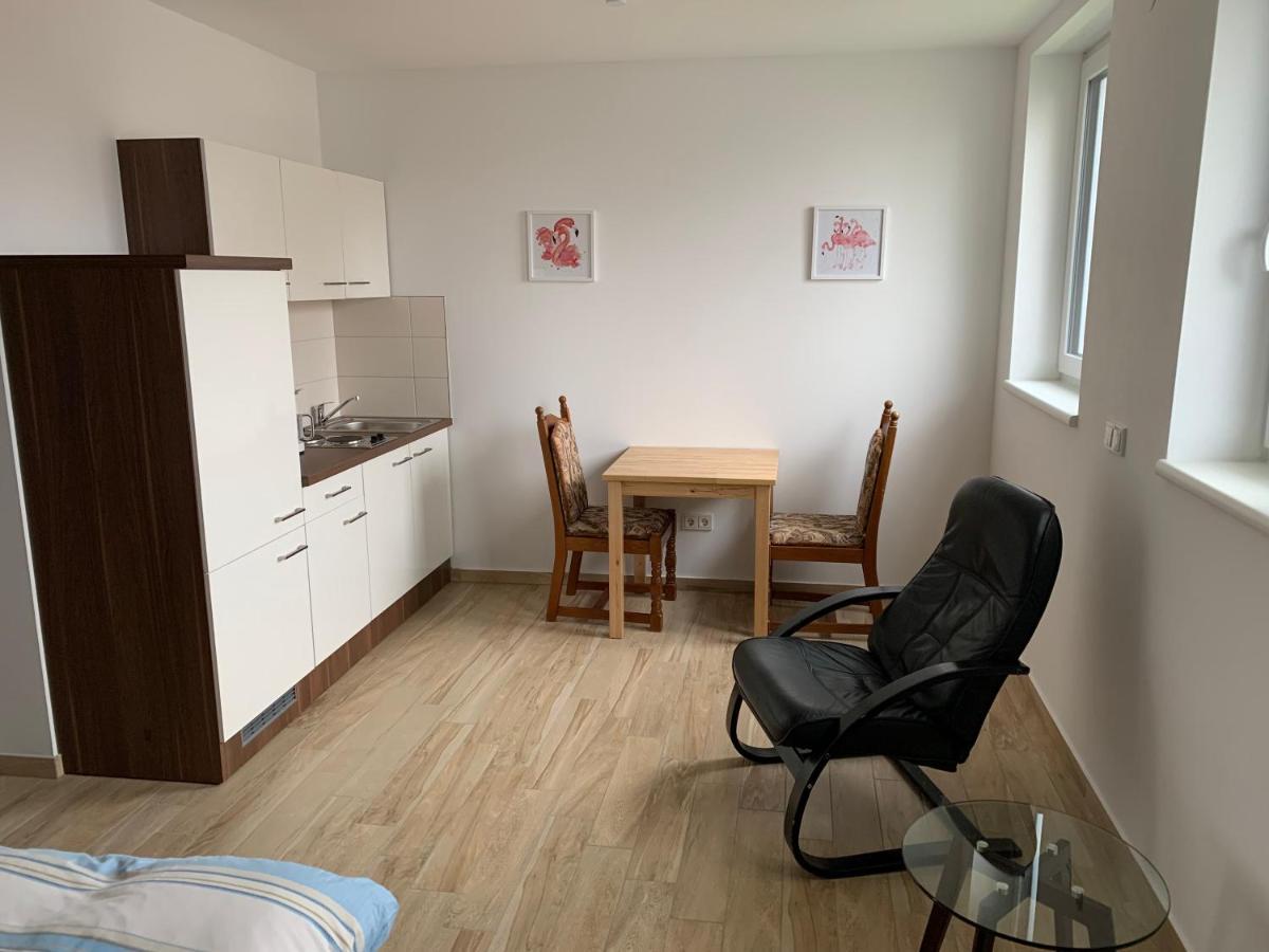 מלון Friedrichsthal Gaestehaus Residenz Aurora מראה חיצוני תמונה